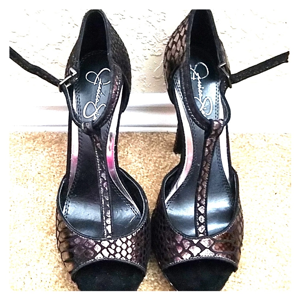 Jessica Simpson peep toe heels